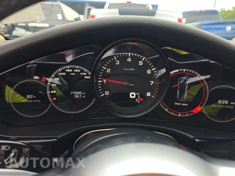 2018 Porsche Panamera – miniatura 12