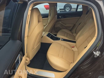 2018 Porsche Panamera – miniatura 13
