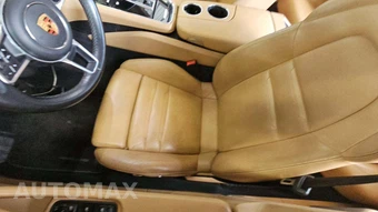 2018 Porsche Panamera – miniatura 31