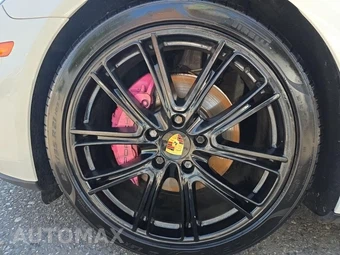 2018 Porsche Panamera – miniatura 8