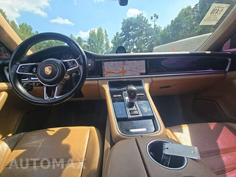 2018 Porsche Panamera – miniatura 11