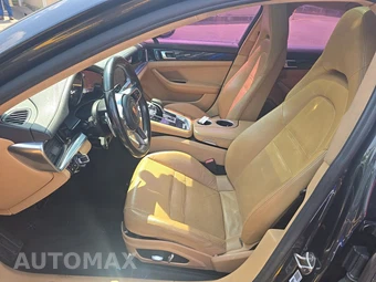 2018 Porsche Panamera – miniatura 7