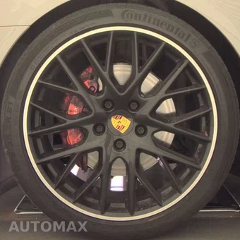 2018 Porsche Panamera – miniatura 29