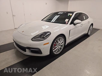 2018 Porsche Panamera