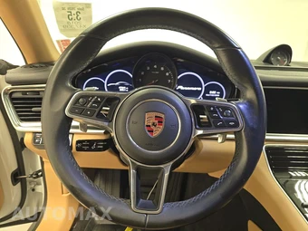 2018 Porsche Panamera – miniatura 10