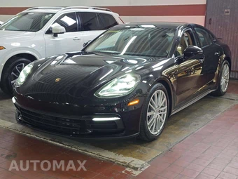 2018 Porsche Panamera