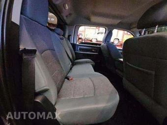 2018 Ram 1500 Big Horn Crew Cab Medium Bed - miniatura 16
