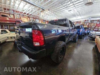 2018 Ram 1500 Big Horn Crew Cab Medium Bed - miniatura 3