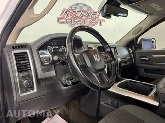 2018 Ram 1500 Big Horn Crew Cab Medium Bed - miniatura 10