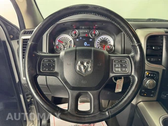 2018 Ram 1500 Big Horn Crew Cab Medium Bed - miniatura 13