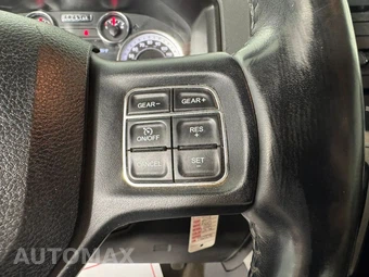 2018 Ram 1500 Big Horn Crew Cab Medium Bed - miniatura 16