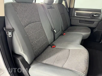 2018 Ram 1500 Big Horn Crew Cab Medium Bed - miniatura 33