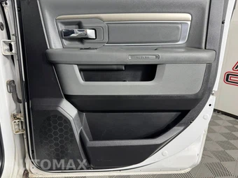 2018 Ram 1500 Big Horn Crew Cab Medium Bed - miniatura 38