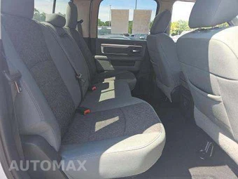 2018 Ram 1500 Big Horn Crew Cab Short Bed - miniatura 17