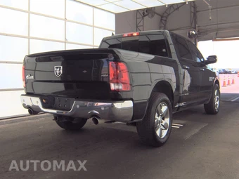 2018 Ram 1500 Big Horn Crew Cab Short Bed – miniatura 4