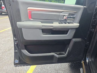 2018 Ram 1500 Big Horn Crew Cab Short Bed - miniatura 9