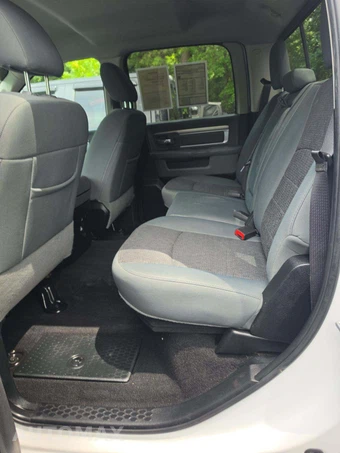 2018 Ram 1500 Big Horn Crew Cab Short Bed - miniatura 13