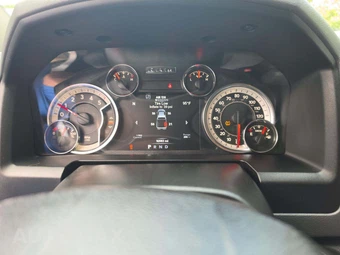 2018 Ram 1500 Big Horn Crew Cab Short Bed - miniatura 9