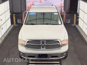 2018 Ram 1500 Big Horn Crew Cab Short Bed - miniatura 2