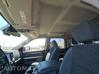 2018 Ram 1500 Big Horn Crew Cab Short Bed - miniatura 18