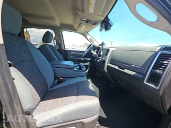 2018 Ram 1500 Big Horn Crew Cab Short Bed - miniatura 8