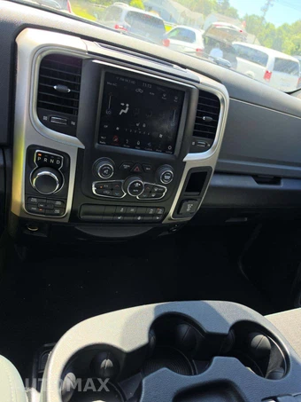 2018 Ram 1500 Big Horn Crew Cab Short Bed - miniatura 10