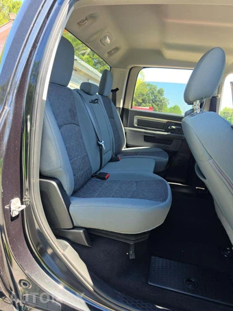 2018 Ram 1500 Big Horn Crew Cab Short Bed - miniatura 16