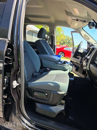 2018 Ram 1500 Big Horn Crew Cab Short Bed - miniatura 18