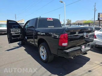 2018 Ram 1500 Big Horn Crew Cab Short Bed - miniatura 2