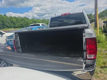 2018 Ram 1500 Big Horn Crew Cab Short Bed - miniatura 19
