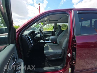 2018 Ram 1500 Big Horn Crew Cab Short Bed - miniatura 3