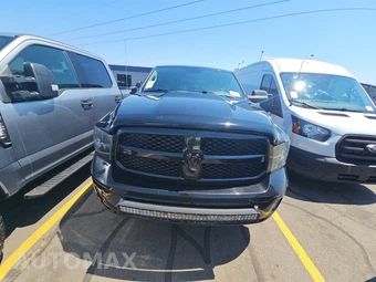 2018 Ram 1500 Big Horn Crew Cab Short Bed - miniatura 2