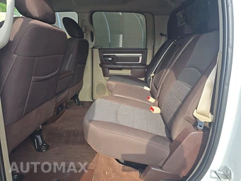 2018 Ram 1500 Big Horn Crew Cab Short Bed – miniatura 13