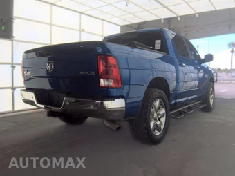 2018 Ram 1500 Big Horn Crew Cab Short Bed - miniatura 4