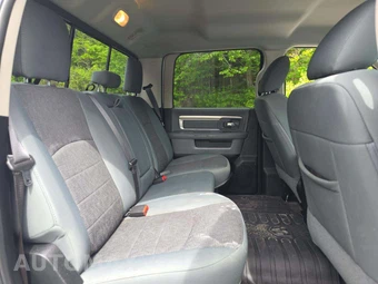 2018 Ram 1500 Big Horn Crew Cab Short Bed - miniatura 16
