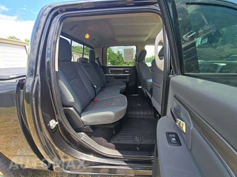 2018 Ram 1500 Big Horn Crew Cab Short Bed - miniatura 13