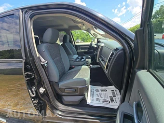 2018 Ram 1500 Big Horn Crew Cab Short Bed - miniatura 15