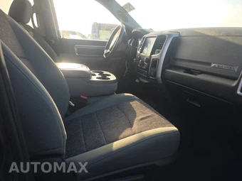 2018 Ram 1500 Big Horn Crew Cab Short Bed - miniatura 8