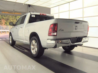 2018 Ram 1500 Big Horn Extended Cab Medium Bed - miniatura 6