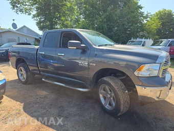 2018 Ram 1500 Big Horn Extended Cab Medium Bed – miniatura 4