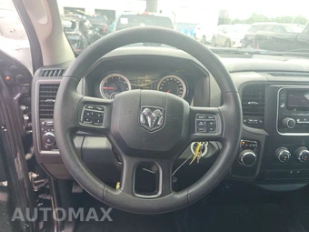 2018 Ram 1500 Express Crew Cab Short Bed – miniatura 10