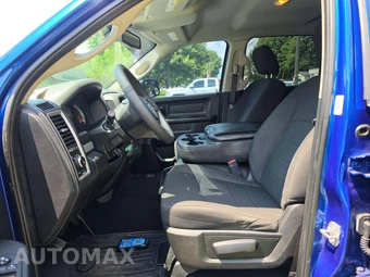 2018 Ram 1500 Express Crew Cab Short Bed – miniatura 6