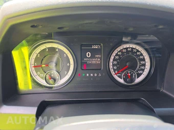 2018 Ram 1500 Express Crew Cab Short Bed – miniatura 9