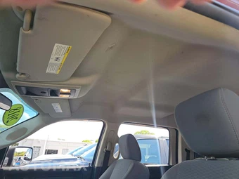 2018 Ram 1500 Express Crew Cab Short Bed - miniatura 11