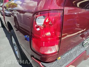 2018 Ram 1500 Express Crew Cab Short Bed - miniatura 34