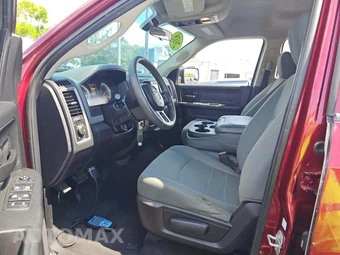 2018 Ram 1500 Express Crew Cab Short Bed - miniatura 6