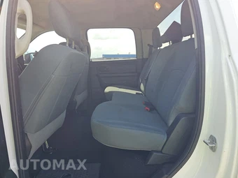 2018 Ram 1500 Express Crew Cab Short Bed – miniatura 13