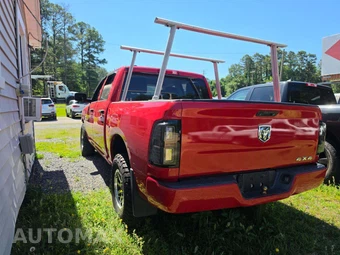 2018 Ram 1500 Express Crew Cab Short Bed – miniatura 2