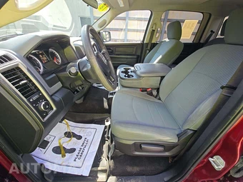 2018 Ram 1500 Express Crew Cab Short Bed - miniatura 6