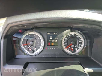 2018 Ram 1500 Express Crew Cab Short Bed - miniatura 9